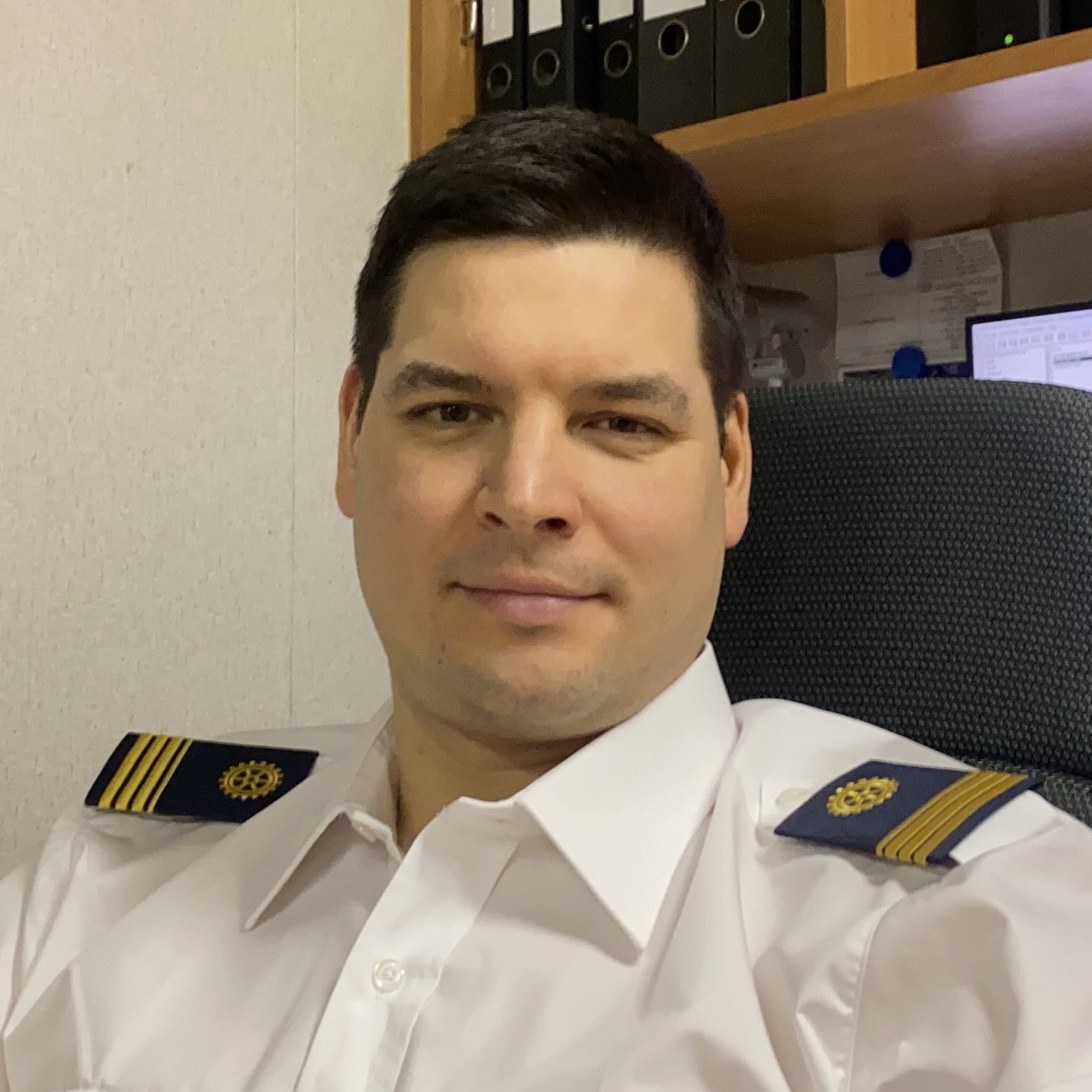 Aleksey Golubev seafarer Chief Engineer LNG (Liquefied Natural Gas carrier)